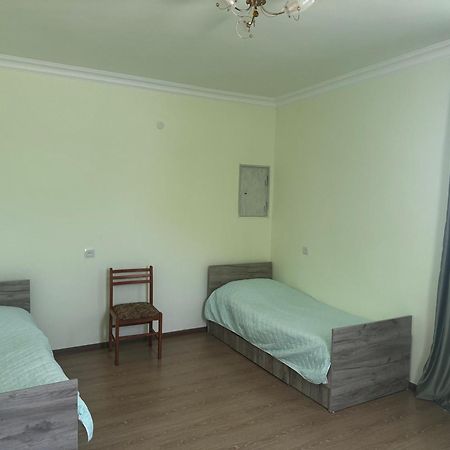 Armani Guest House Martuni Ngoại thất bức ảnh