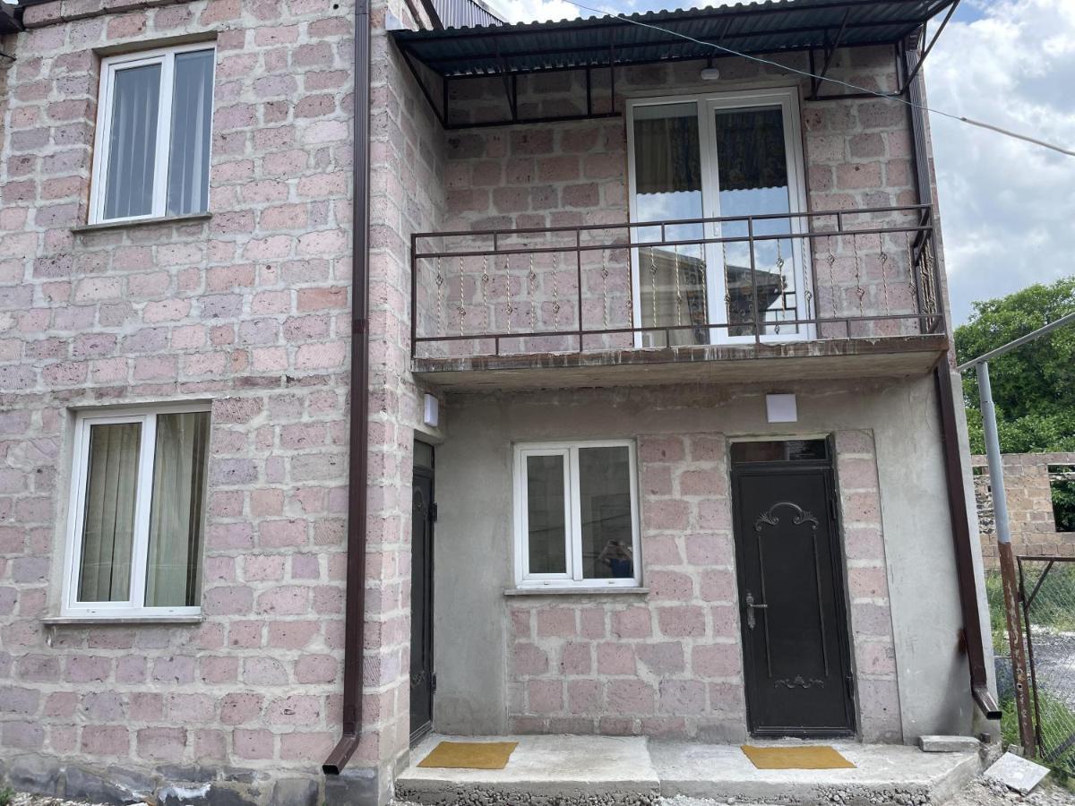 Armani Guest House Martuni Ngoại thất bức ảnh