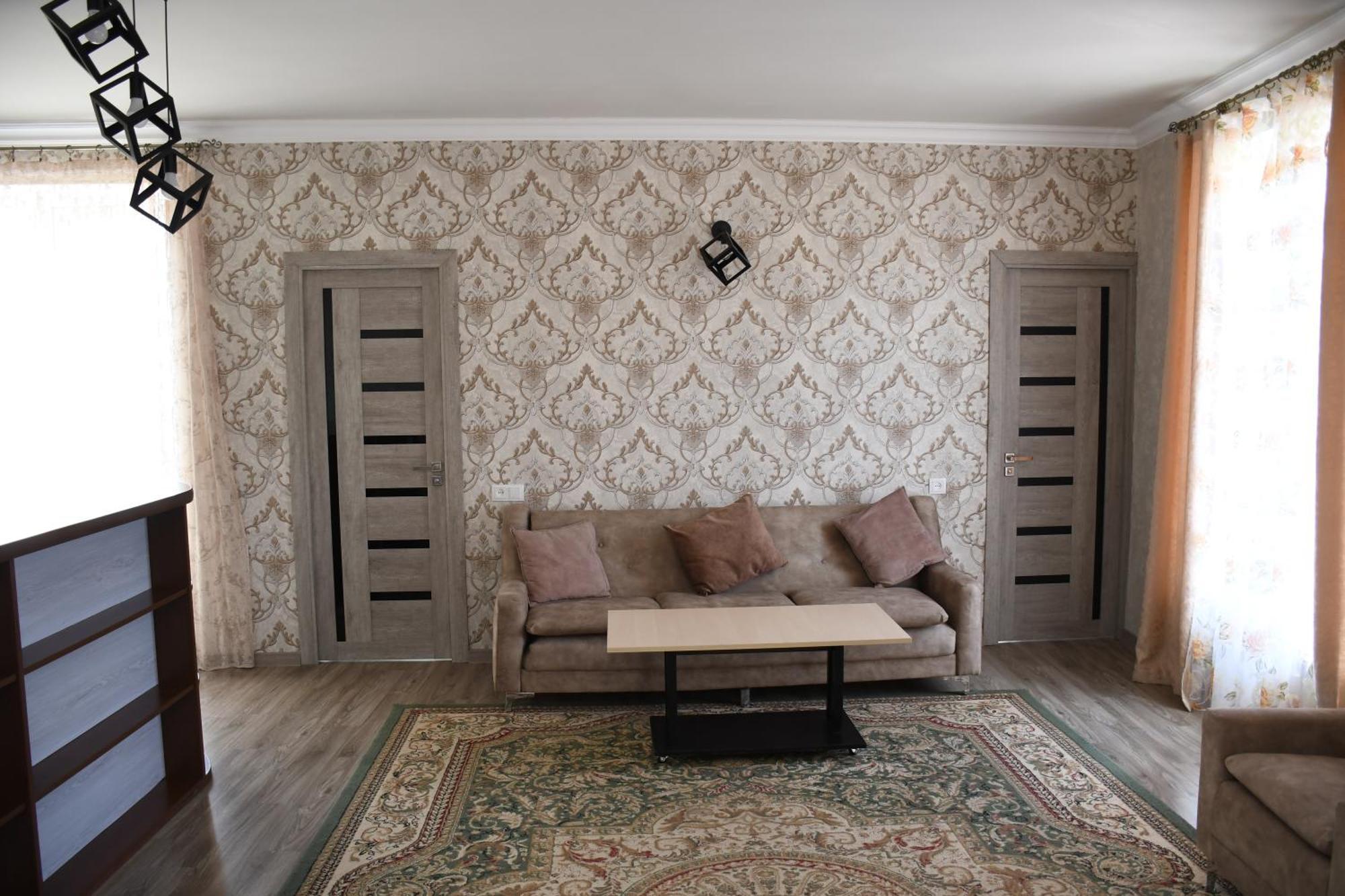 Armani Guest House Martuni Ngoại thất bức ảnh